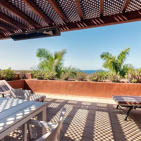 Dom wakacyjny Alzaro 1-3 Deluxe Sea View&jacuzzi 3b Palm-mar
