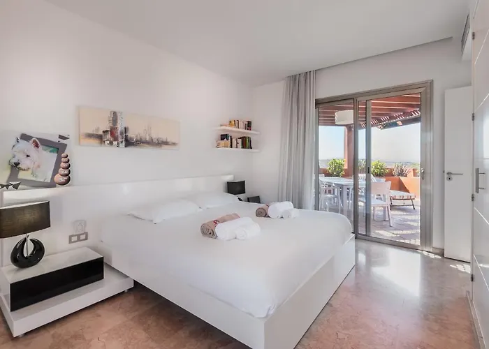 Alzaro 1 Tatil Evi